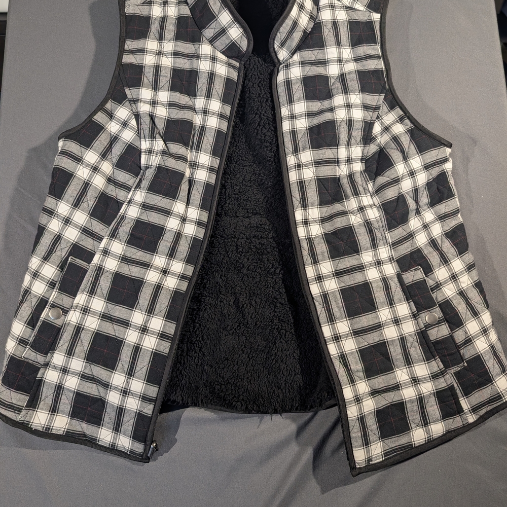 Croft & Barrow Plaid Reversible Quilted Faux Fur Zip Front Vest Size L